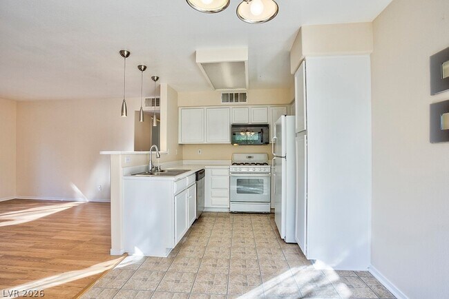 Building Photo - 3035 Casey Dr