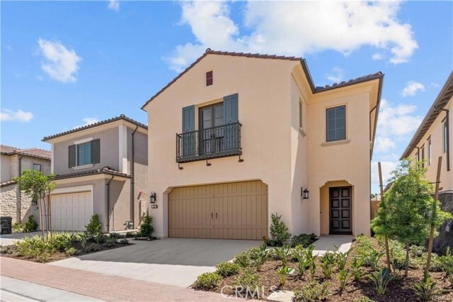 Building Photo - 220 Fiore