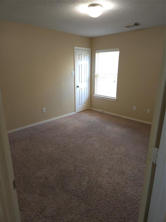 Building Photo - 6419 Bennington Springs Dr
