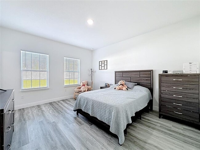 Building Photo - 16950 SW 42 Ave