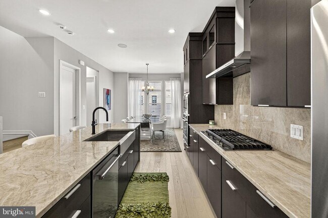 Building Photo - 43433 Wilcox Terrace