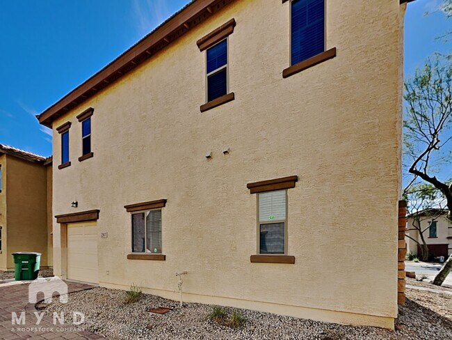 Building Photo - 2507 N 148th Dr