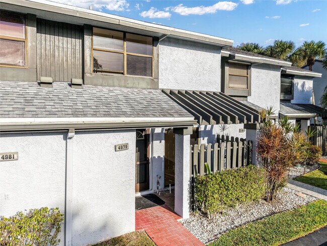 Building Photo - 4979 NW 82nd Ave