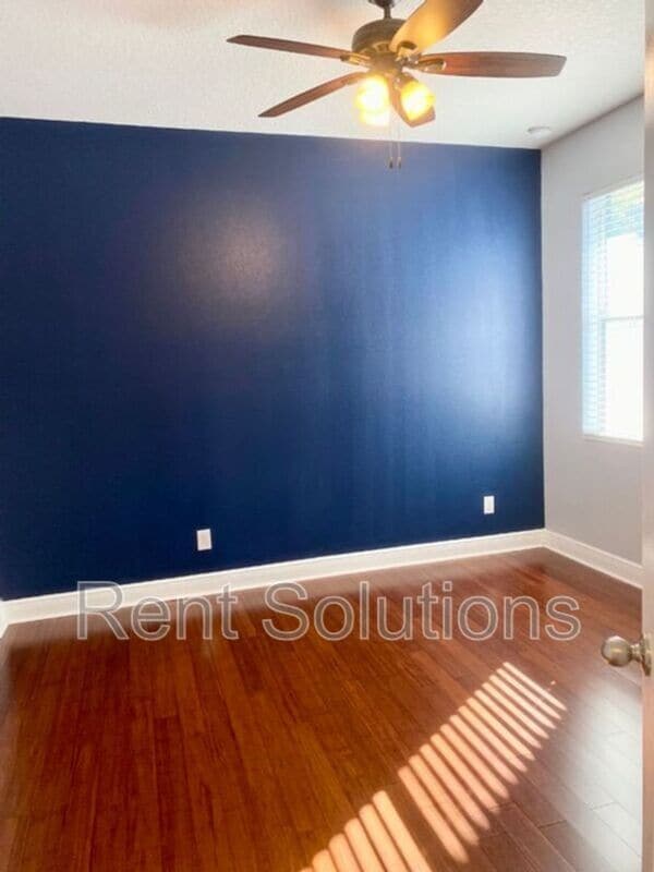 Building Photo - 7506 S West Shore Blvd