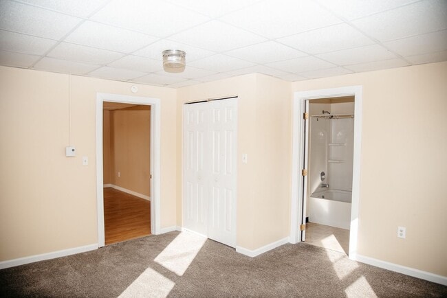 Building Photo - 166 Nissley St