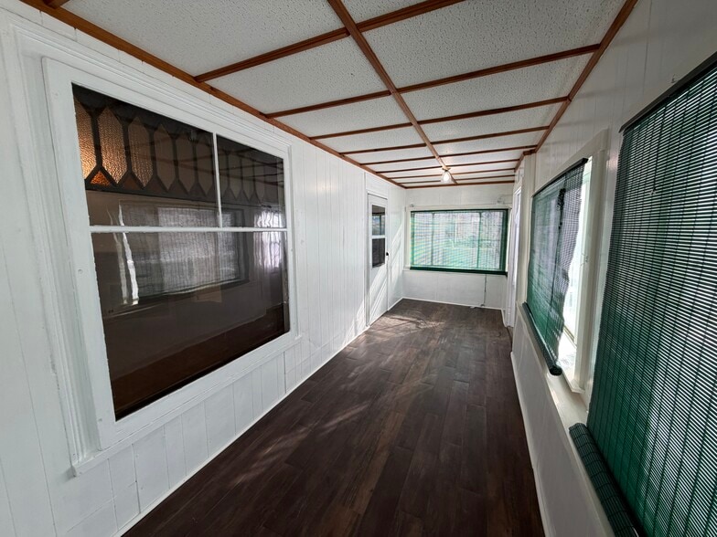 Building Photo - 66 3rd St
