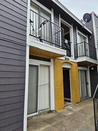 Building Photo - 12631 Ashford Meadow Dr