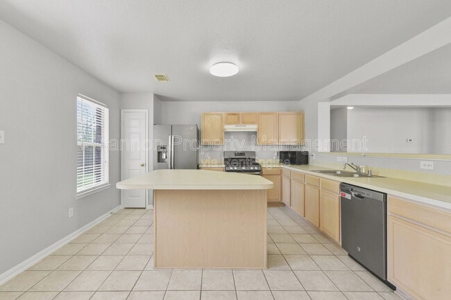Building Photo - 21106 Blackbluff Ct