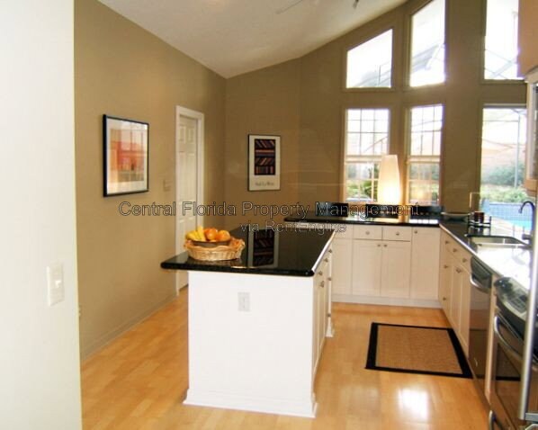 Building Photo - 8497 Island Palm Cir