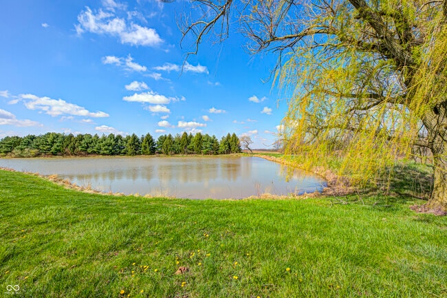 Building Photo - 2009 W 250 N