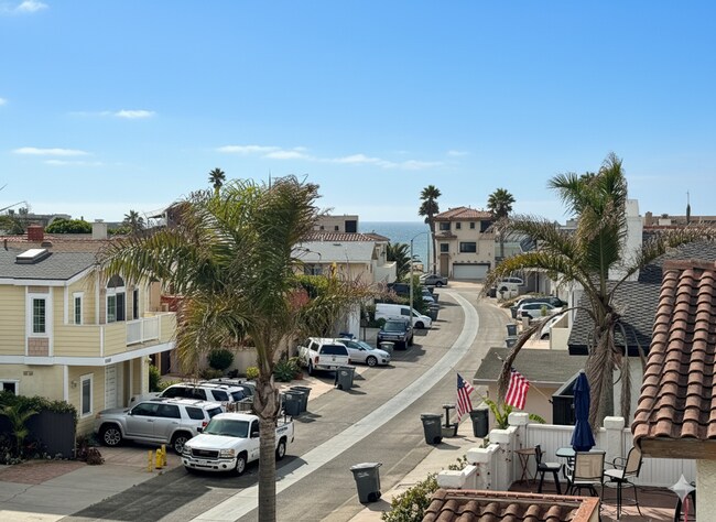 Building Photo - Brand New Custom Home with Ocean Views and...