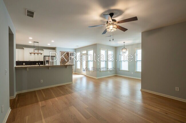 Building Photo - 11923 Aspen Forest Dr