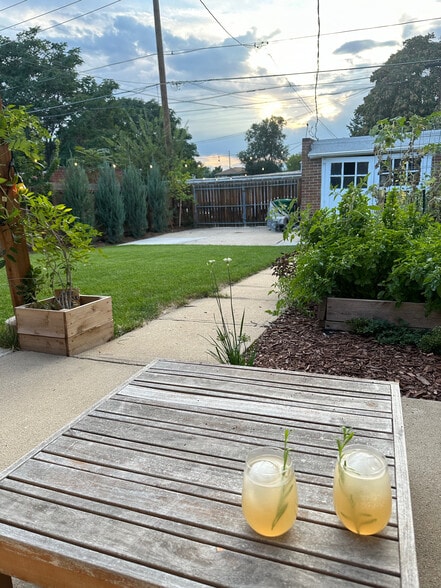 Backyard - 3423 N Saint Paul St