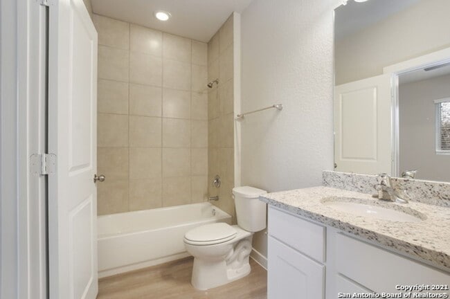 Building Photo - 1 month free APRIL at Stadium Pointe- Tucked Away & Spacious in Northwest SA