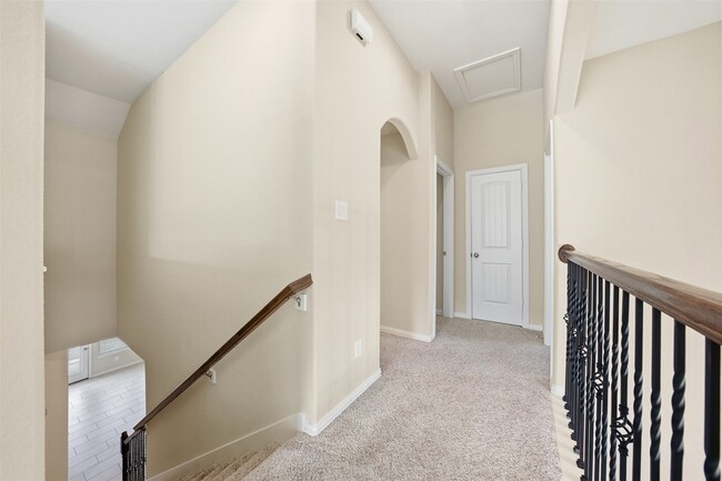 Building Photo - 3502 Fern Creek Ct