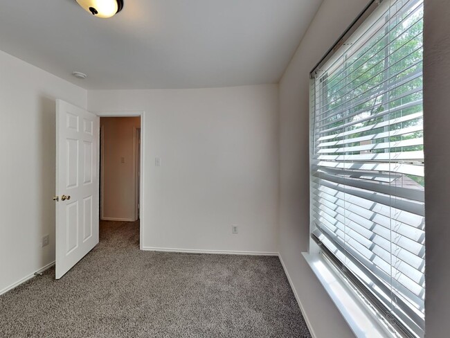 Building Photo - MOVE IN READY NOW IN KELLER ISD!