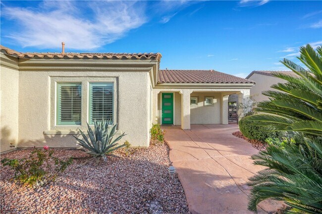 Building Photo - 2130 Fort Halifax St