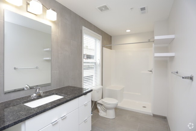 1BR, 1BA - The JC Nichols_650 SF - VERNON ON WASHINGTON