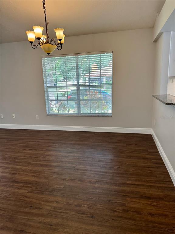 Building Photo - 1001 E Pebble Beach Cir