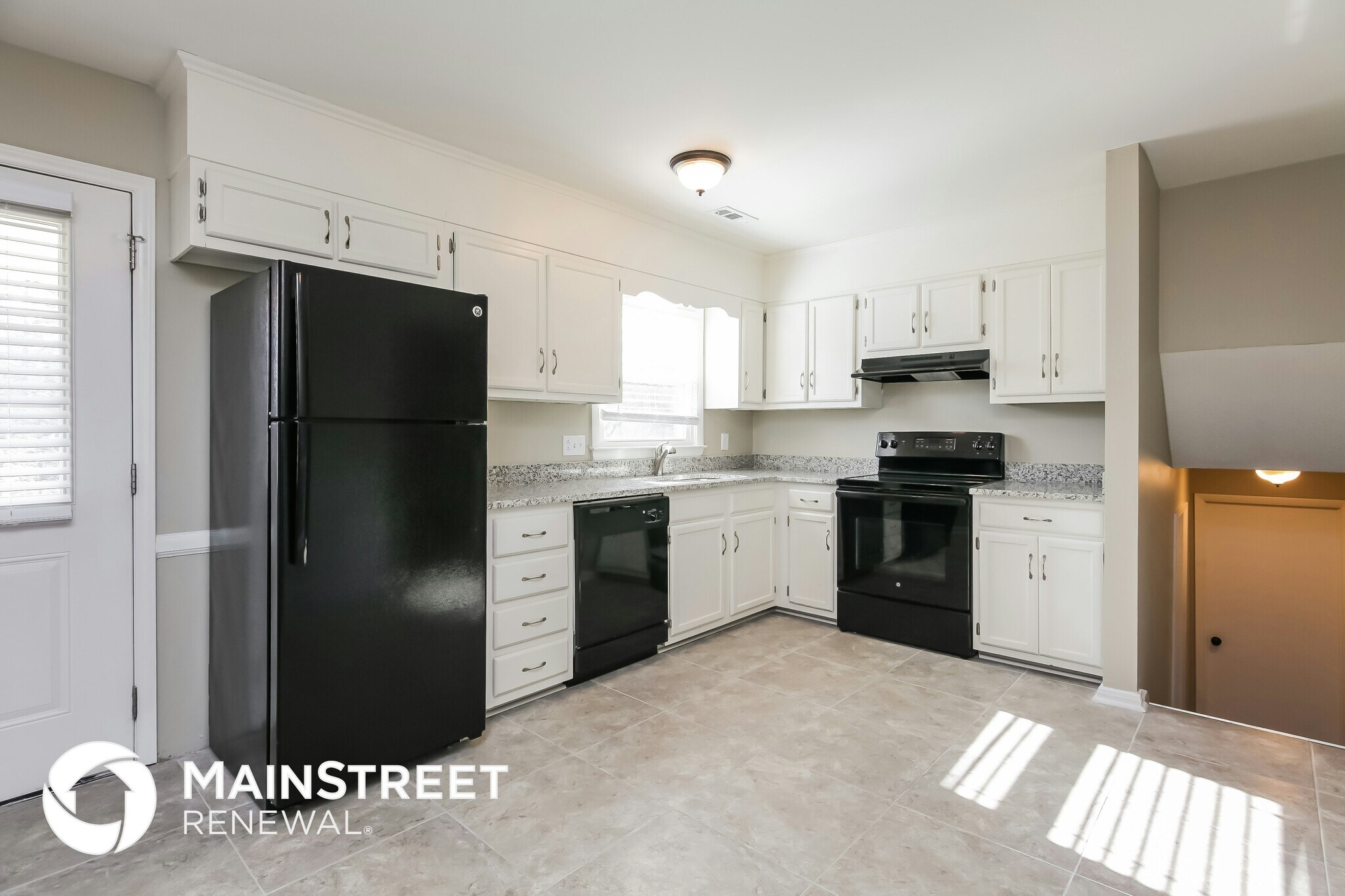 Building Photo - 5882 Millstone Ln