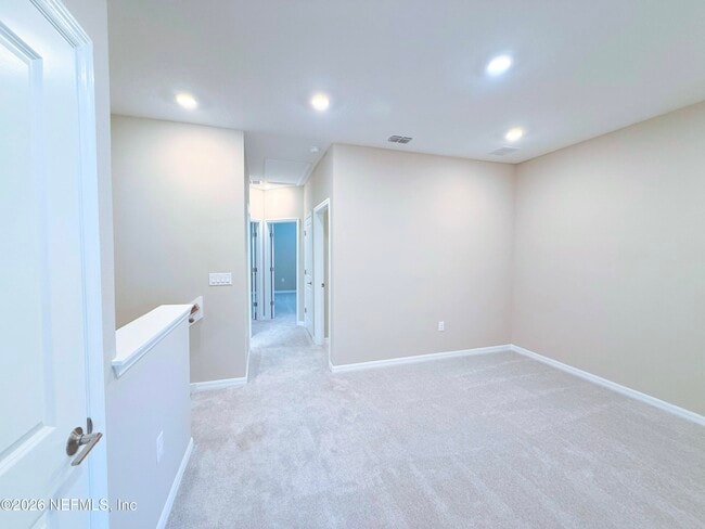 Building Photo - 312 Cherry Elm Dr