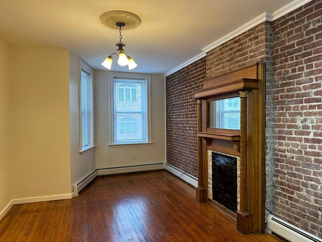 Building Photo - 203 Ogden Ave.