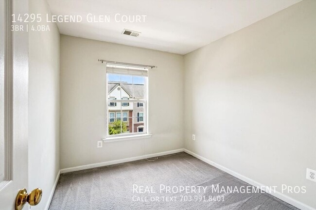 Building Photo - 14295 Legend Glen Ct