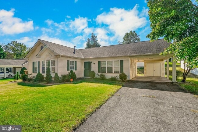 Building Photo - 9503 Fletcher Ave