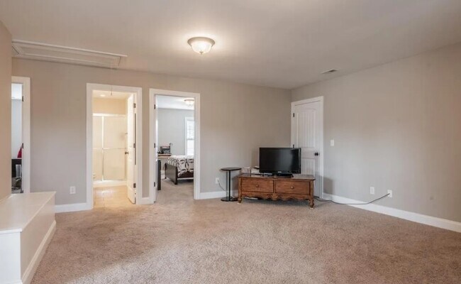 Building Photo - 108 Horizon View Ct