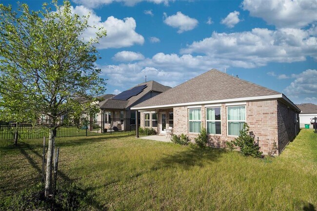 Building Photo - 155 Solana Point Dr