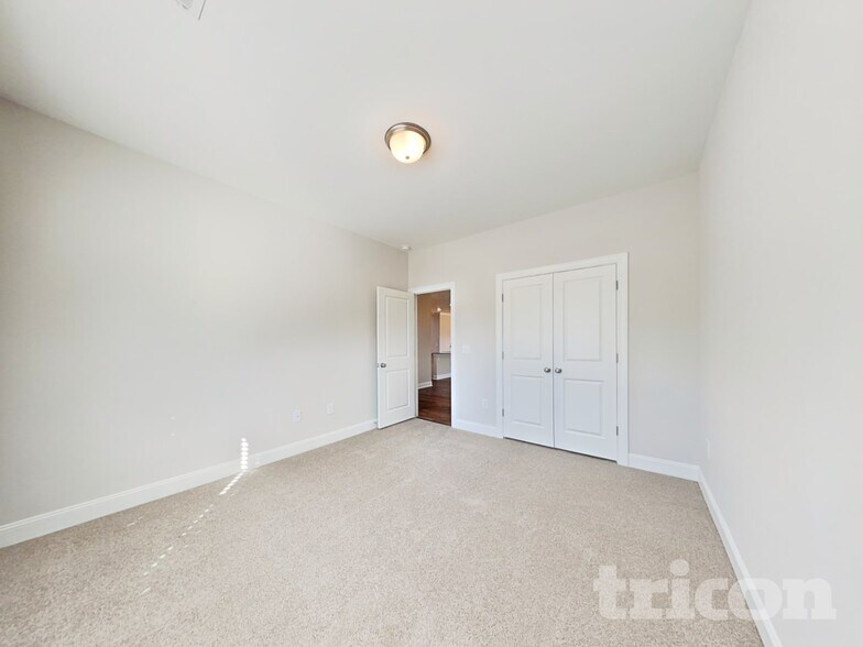 Building Photo - 107 D L Phillips Ln
