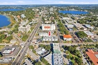 Building Photo - DOWNTOWN ~ Luxury Gene Leedy Townhouse ~ with Community Pool