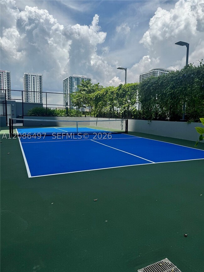 Building Photo - 1400 Biscayne Blvd