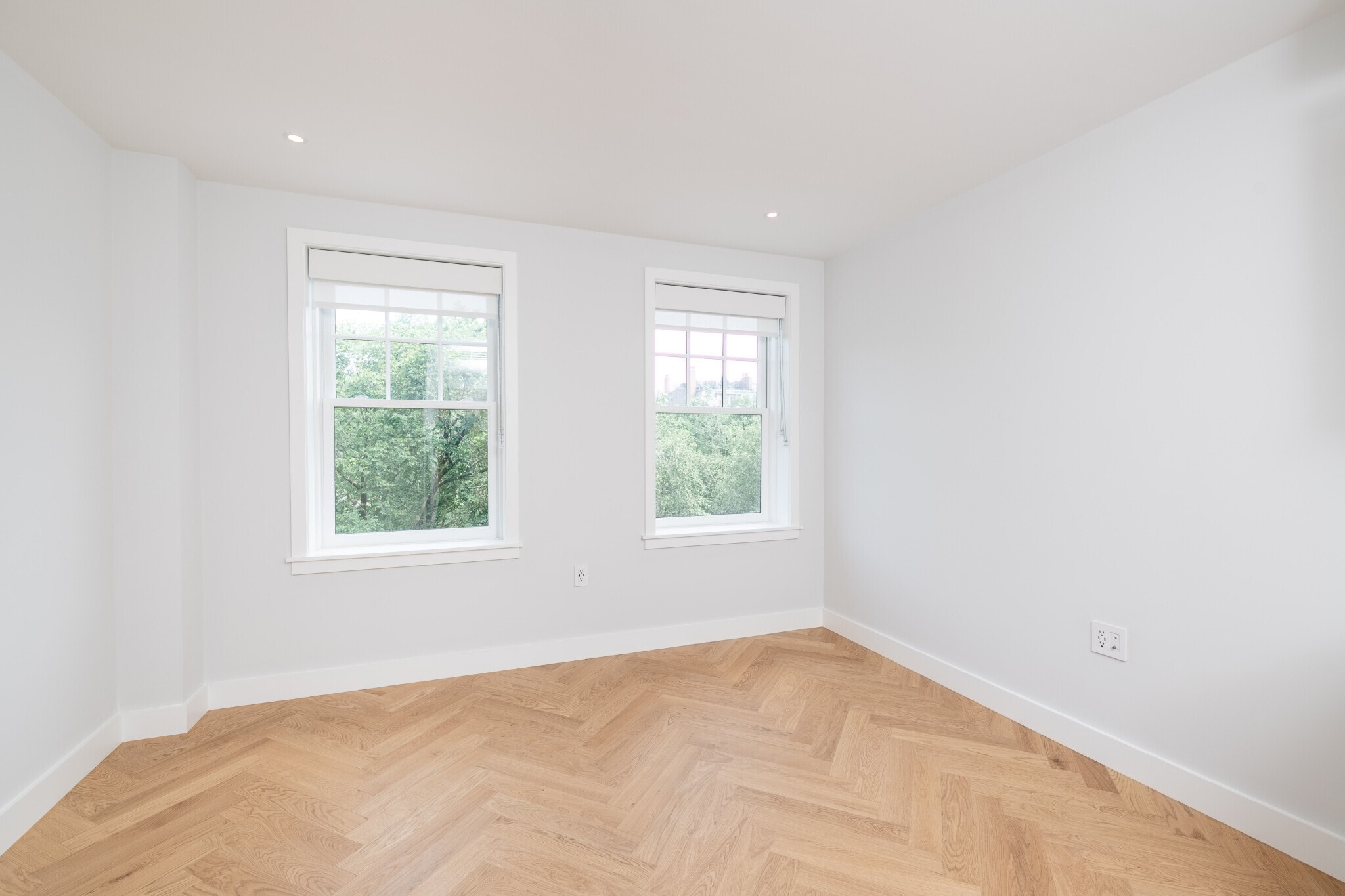 Building Photo - 12 Commonwealth Ave