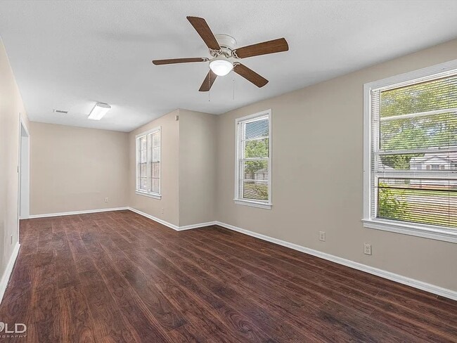 Building Photo - 1439 Belwood St