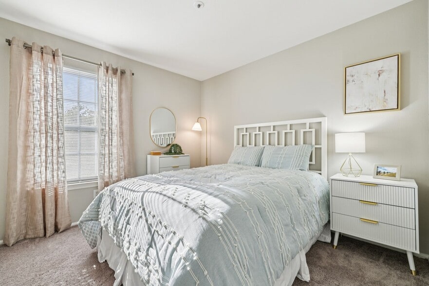 Interior Photo - The Village at Elkridge