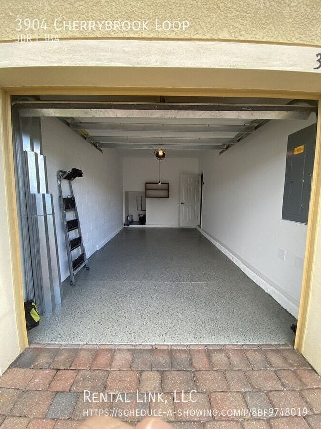 Building Photo - 3904 Cherrybrook Loop