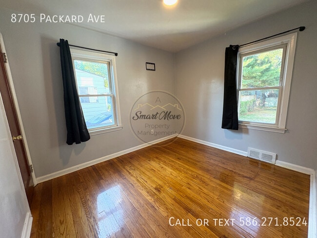 Building Photo - 8705 Packard Ave