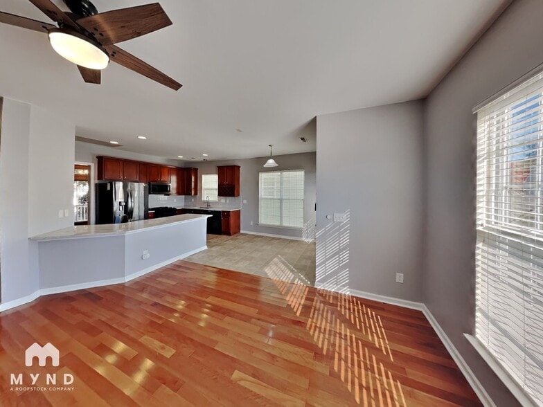 Building Photo - 13532 Swinton Rd