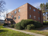 Building Photo - CAMBRIDGE APTS -- 043