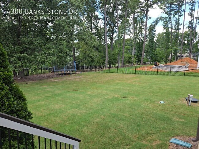 Building Photo - 4300 Banks Stone Dr