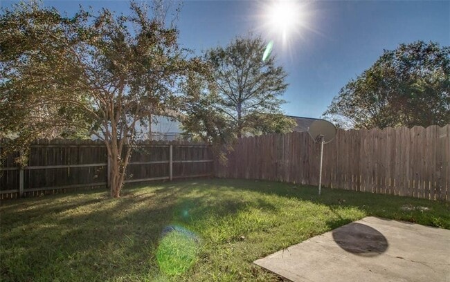Building Photo - 2305 Bizzone Cir
