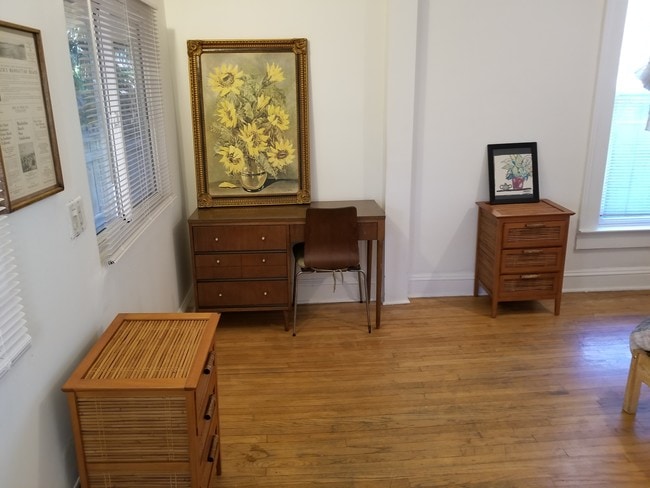 Building Photo - 3989 Beethoven St