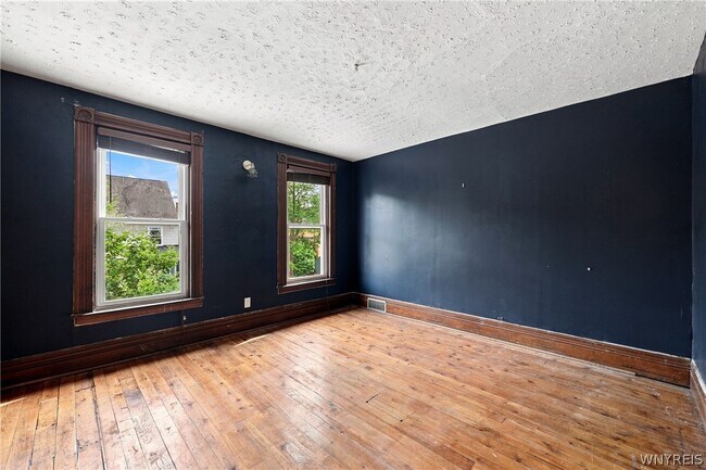 Building Photo - 304 W Delavan Ave