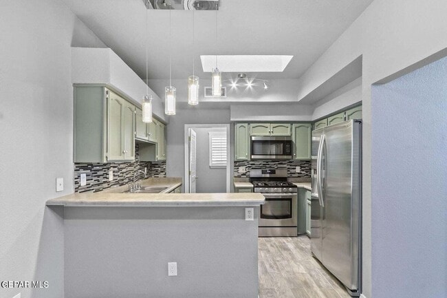 Building Photo - 6520 Boulder Ridge