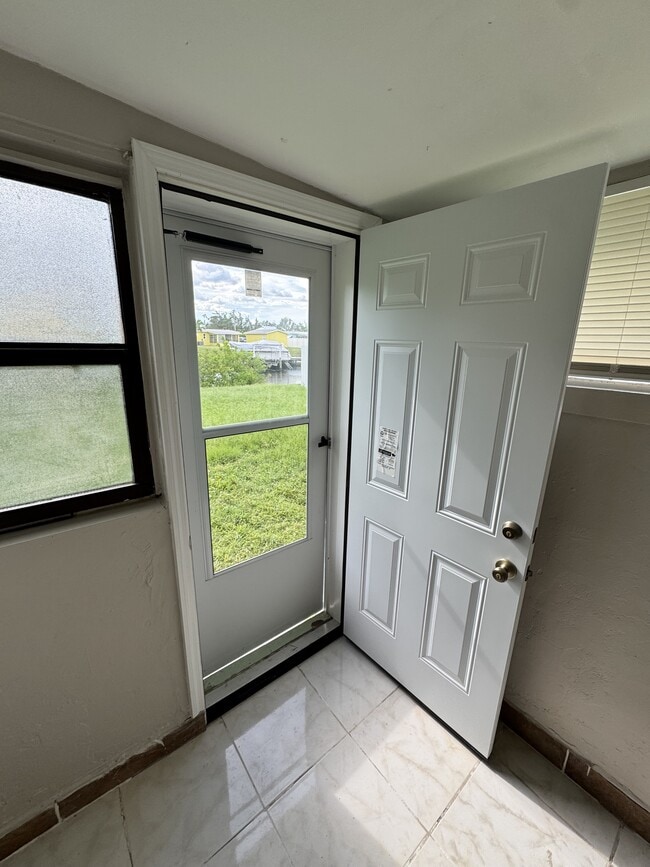 Building Photo - 3999 Conway Blvd