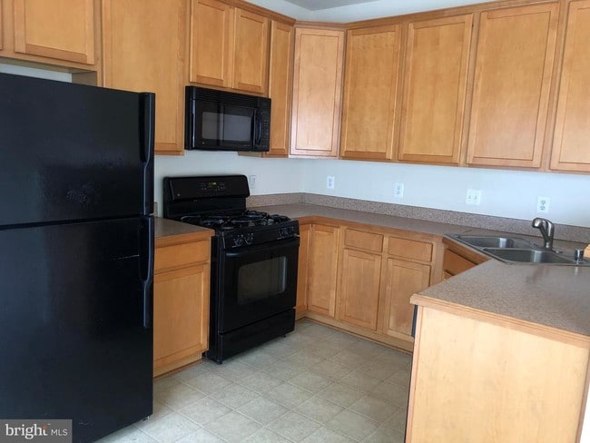 Building Photo - 12216 Open View Ln