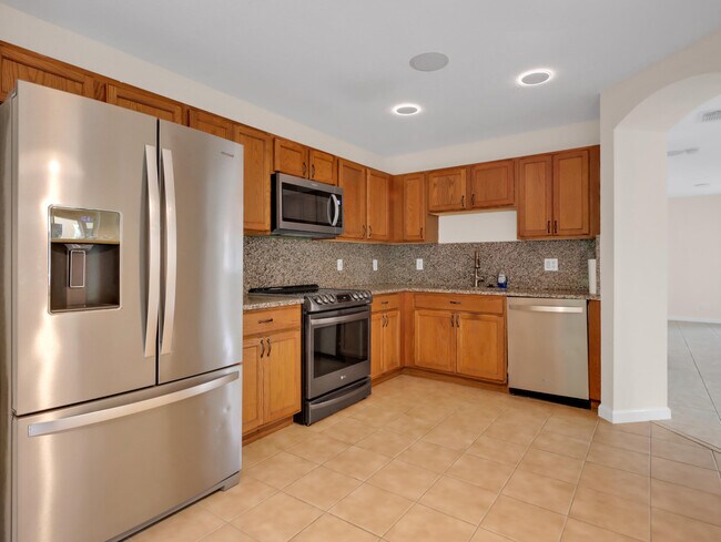 Building Photo - 6136 Sugar Loaf Ln