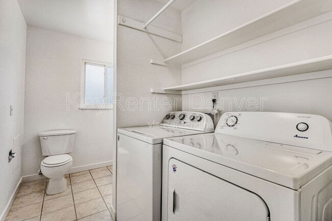 Building Photo - 738 S Nome St