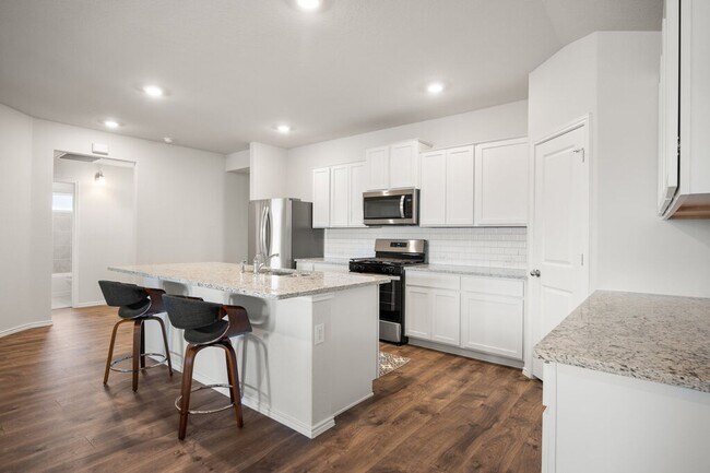 Building Photo - Lease Home in Comal County is Ready for Im...